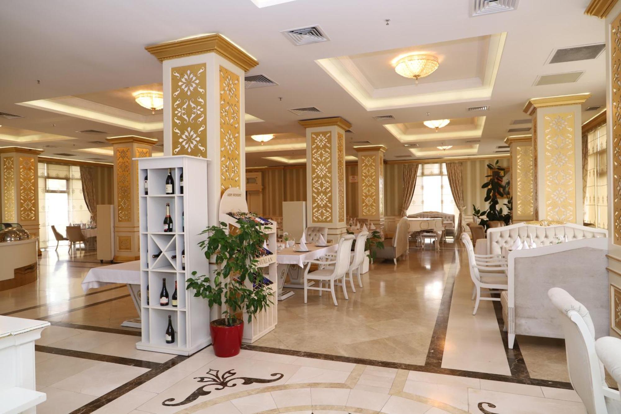 Ayan Palace Hotel Tovuz Exterior foto