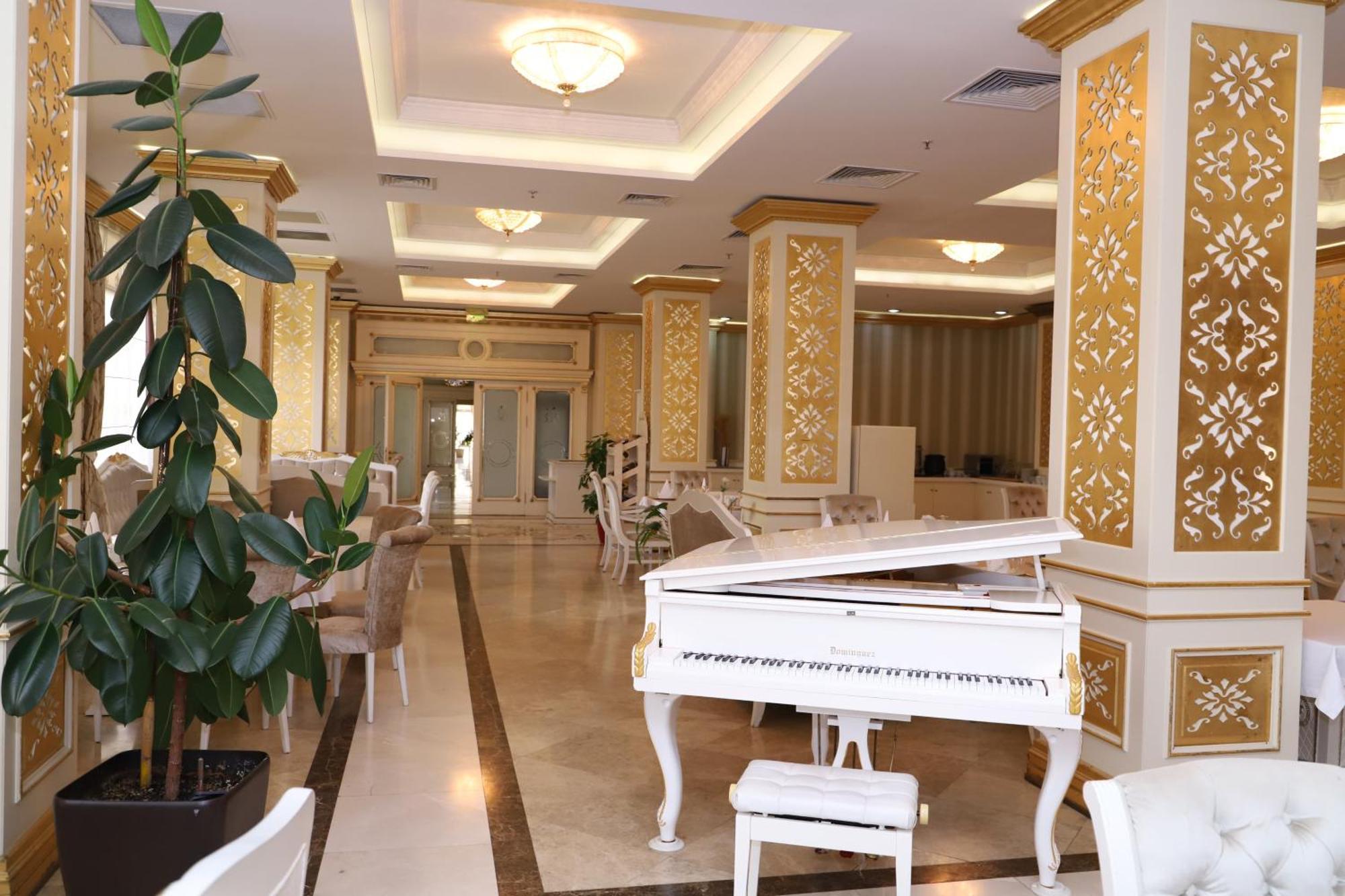Ayan Palace Hotel Tovuz Exterior foto